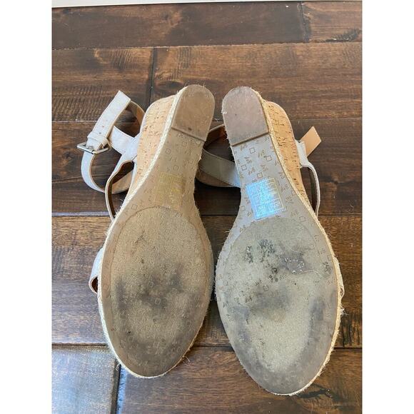 Dolce Vita gray suede 4.5” wedges, size 10 - Picture 8 of 8